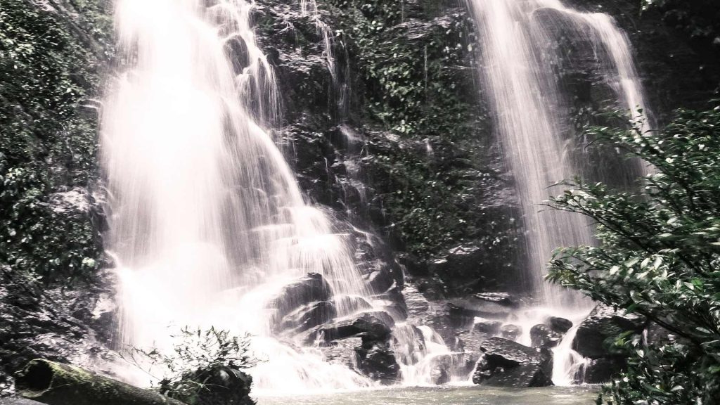 Cascadas de Sungai Apan, Brunéi