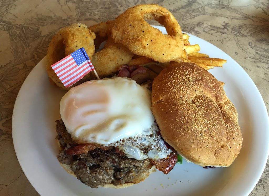 Hamburguesa de bisonte en Bozeman, Montana