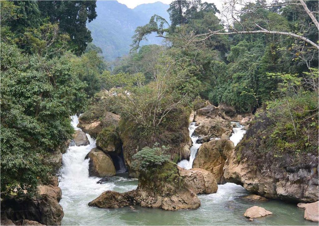 Cascada de Dau Dang en el río Nang, Vietnam